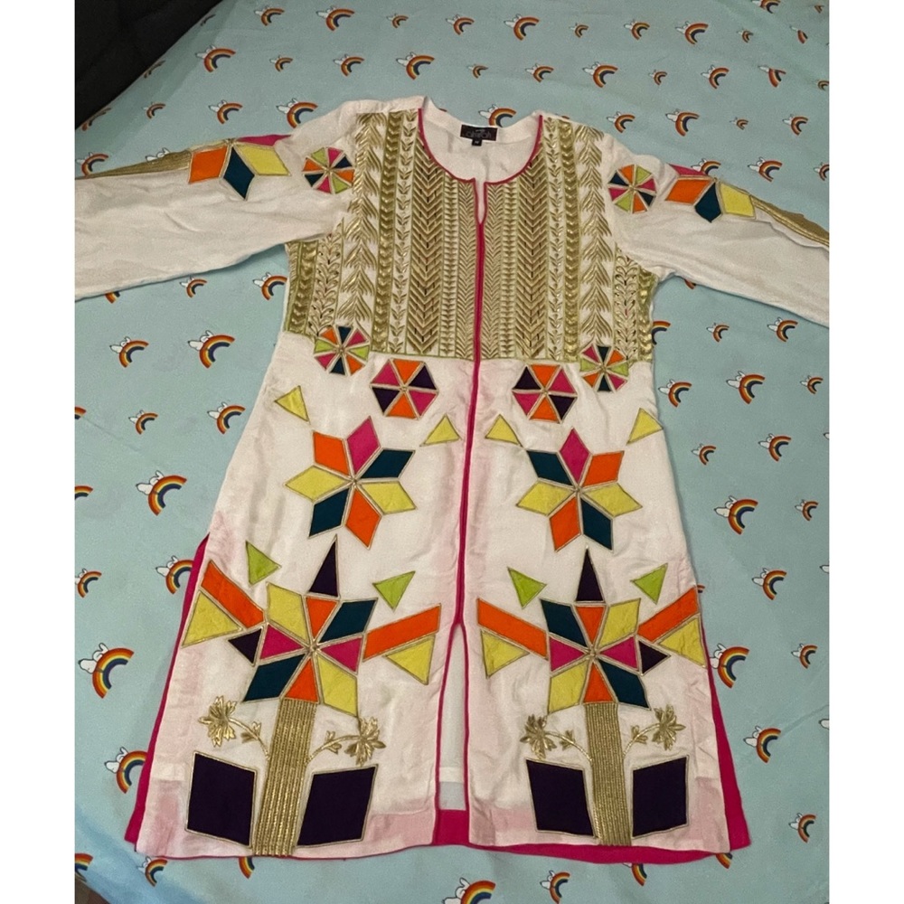 Pakistani shirt from Almirah